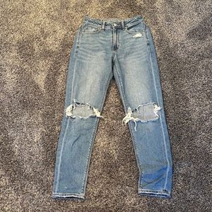 American eagle mom jeans